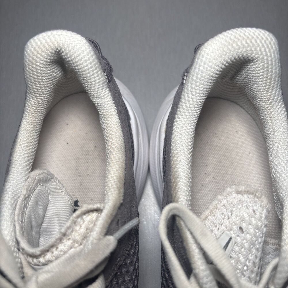 Saucony Kinvara 14 Shoes Womens Sz 9.5 Gray White Athletic Sneakers S10823-121 - Picture 12 of 14